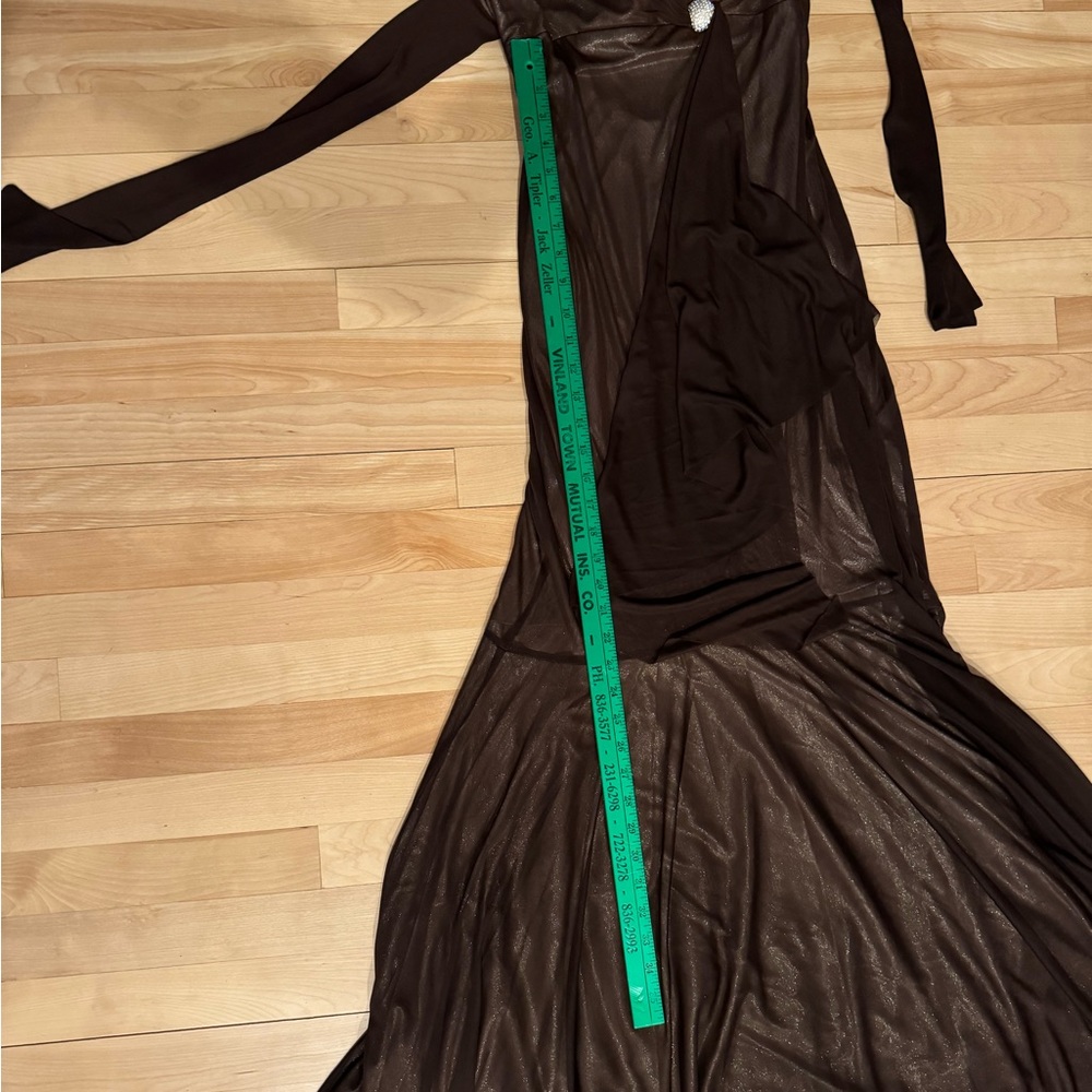 Cache gown - Picture 9 of 9